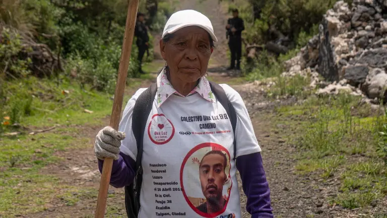 Inés Lázaro durante una jornada de búsqueda en el Ajusco el pasado 2 de junio.