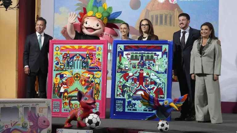 Gobernadores de Nuevo León y Jalisco y la Jefa de Gobierno de la CDMX, con la Presidenta Claudia Sheinbaum Pardo y Gabriela Cuevas.