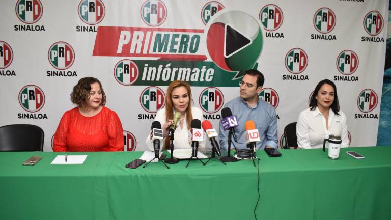 Conferencia de prensa de la dirigencia del PRI en Sinaloa.
