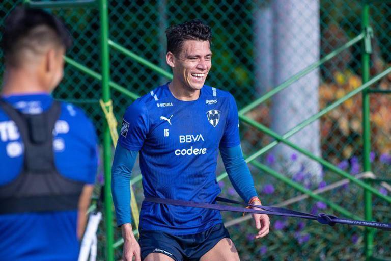 Héctor Moreno anuncia su retiro tras más de 20 años de carrera profesional