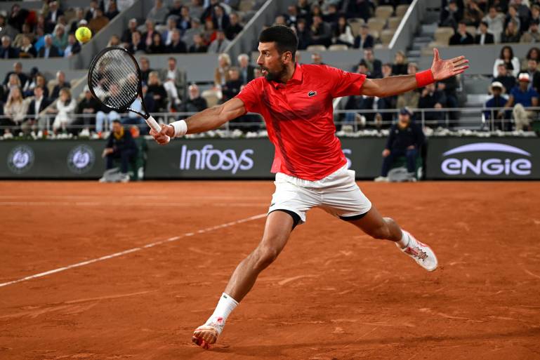 Djokovic se cita con Sinner en Roland Garros