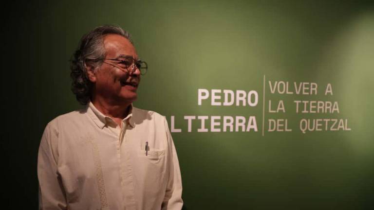 Pedro Valtierra presenta en Culiacán la exposición Volver a la Tierra del Quetzal.