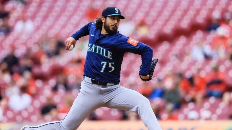 El sinaloense Andrés Muñoz permanecerá en los relevos con los Marineros de Seattle para 2026.