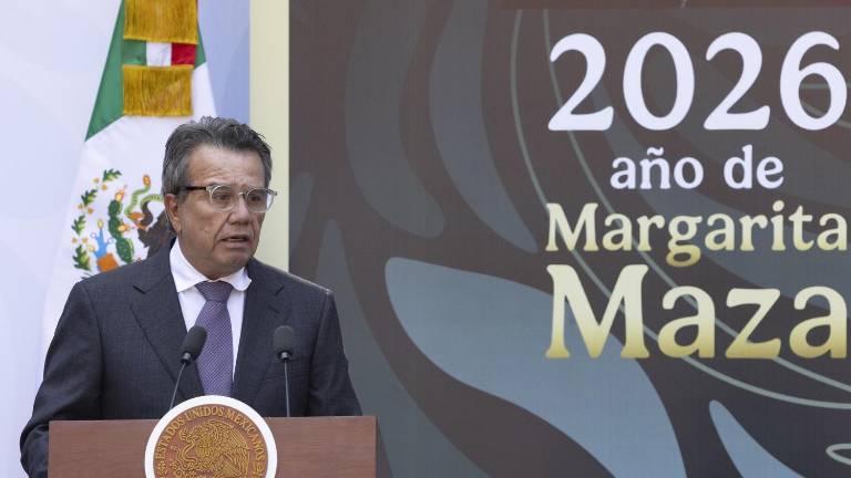 El empresario Jesús Vizcarra Calderón, de Sinaloa, participa en la renovación del Pacto contra la Inflación.
