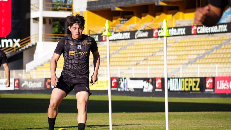 Javier Olivas quiere seguir creciendo en el futbol.