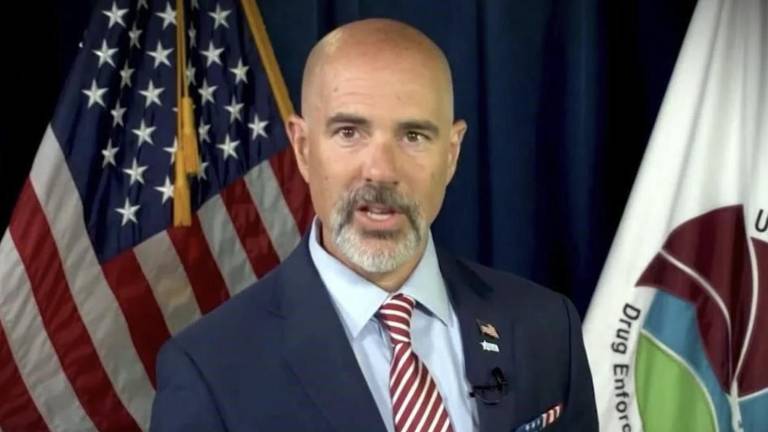 Terry Cole, director de la DEA, aseguró que el combate al tráfico de fentanilo mantiene como prioridad al Cártel de Sinaloa y al Cártel Jalisco Nueva Generación.