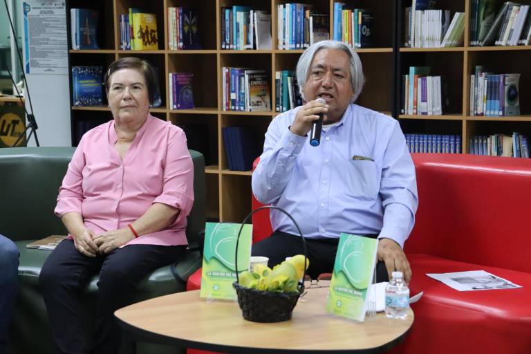 Realiza UTEsc conversatorio sobre la baja floración del mango en el Sur de Sinaloa