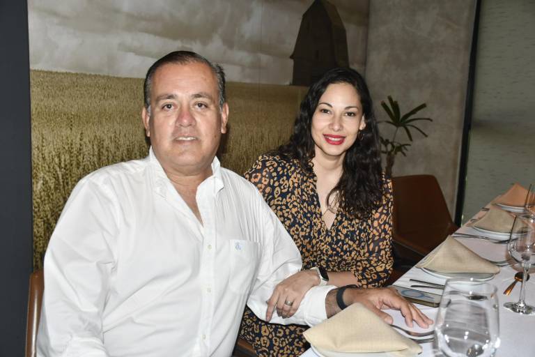 Celebra el Villa Unión Brasa &amp; Masa su séptimo aniversario