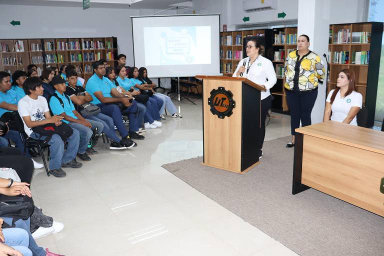 UTEsc da la bienvenida a estudiantes de nuevo ingreso