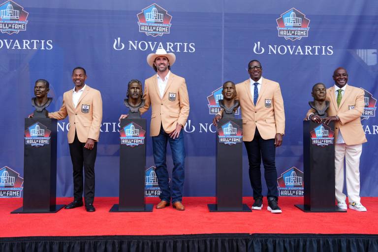 Sterling Sharpe, Antonio Gates, Jared Allen y Eric Allen son inducidos al Salón de la Fama de la NFL