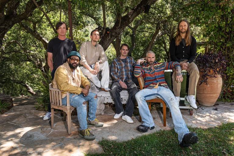 Confirma Adam Levine nuevo álbum y gira de Maroon 5