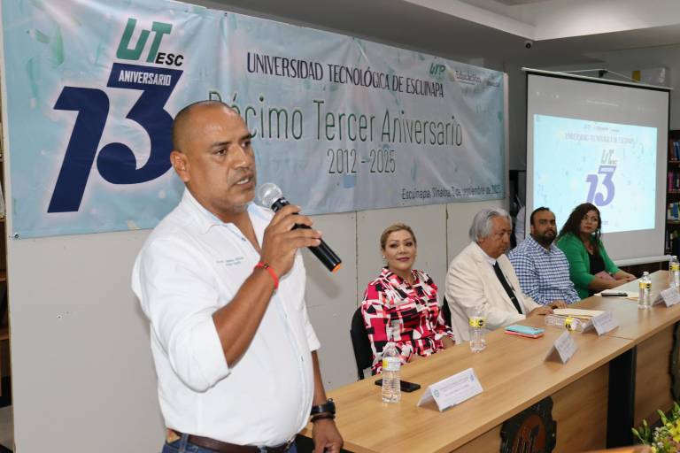 UTEsc celebra su aniversario número trece