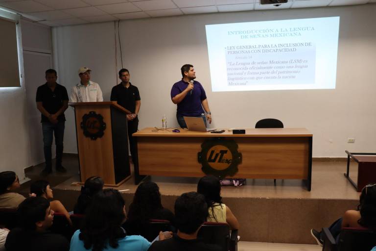 Imparten taller de Lengua de Señas Mexicanas a estudiantes de UTEsc, con apoyo del Ayuntamiento de Escuinapa