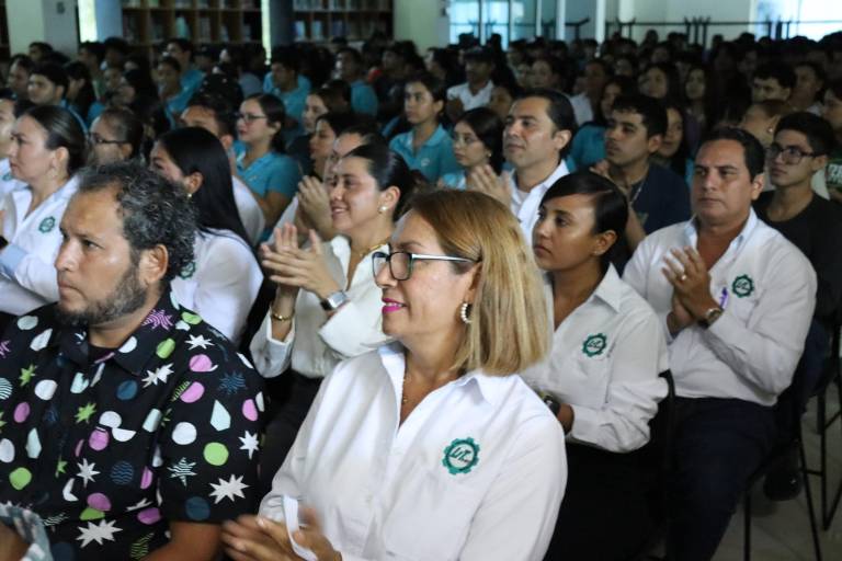 UTEsc celebra su aniversario número trece