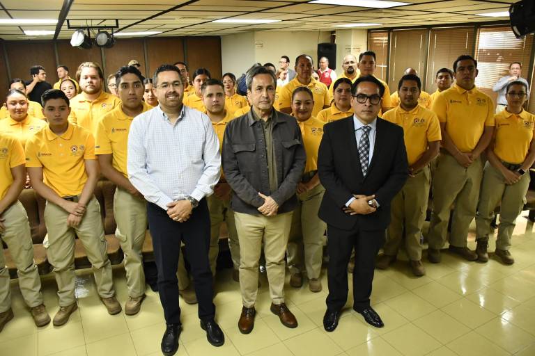 Capacita Protección Civil y Salud Sinaloa a personal para convertirlos en técnicos en atención prehospitalaria