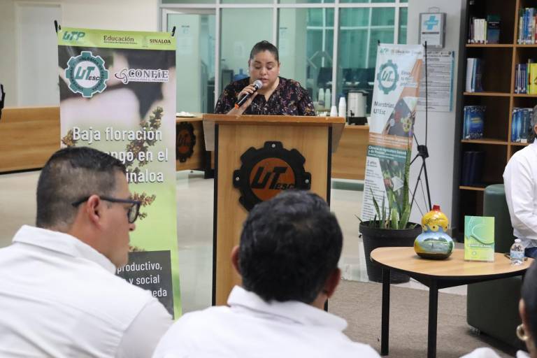 Realiza UTEsc conversatorio sobre la baja floración del mango en el Sur de Sinaloa