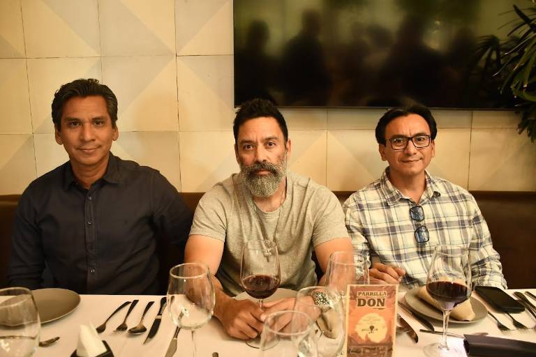 Disfrutan de una parrillada con causa en el Villa Unión, con chefs invitados