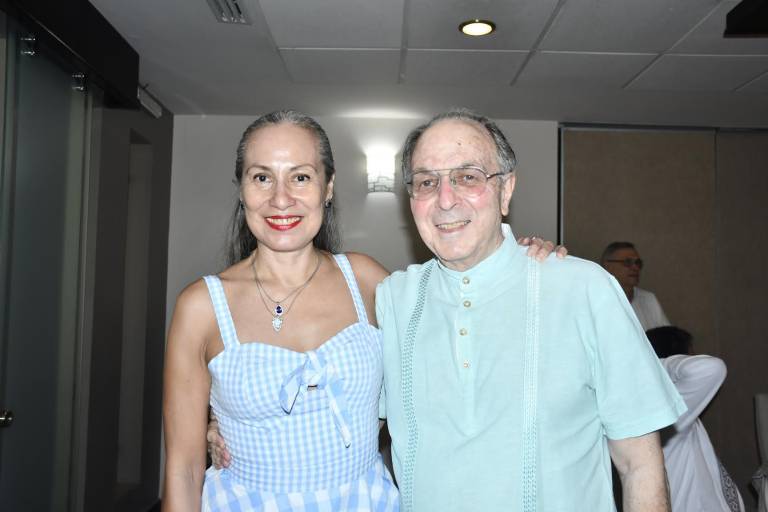 Celebran Los Caminantes su reunión ‘1500’