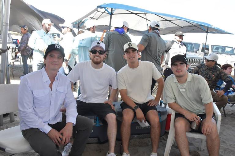 Disfrutan de sol, mar y buen ambiente en la ‘Ruta de la Ballena’ 2026