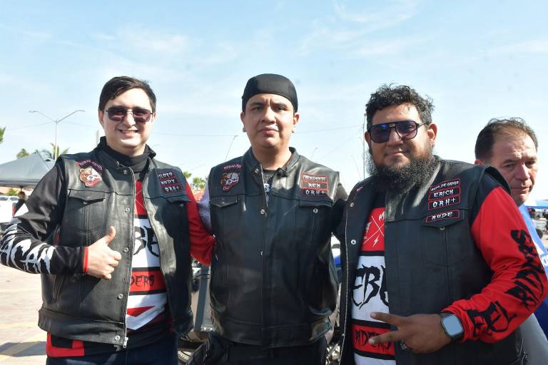 Recibe Altata a más de 200 bikers durante su carnaval