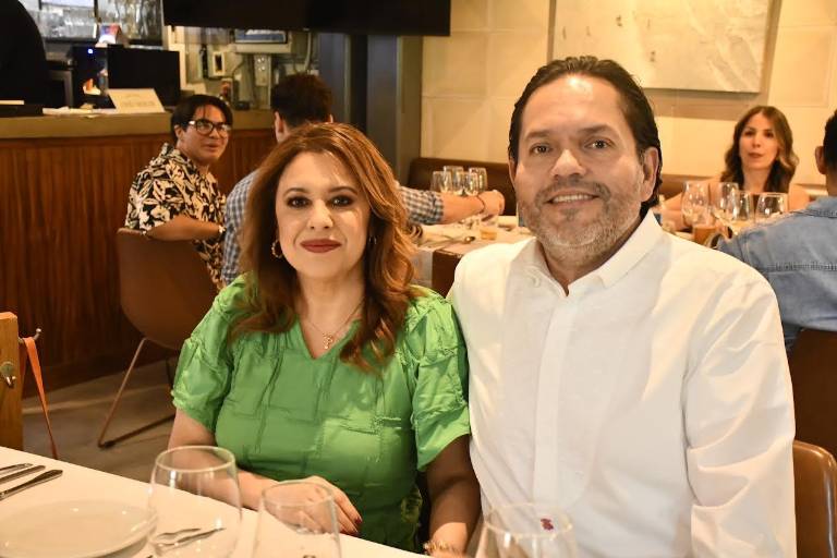 Disfrutan de una parrillada con causa en el Villa Unión, con chefs invitados