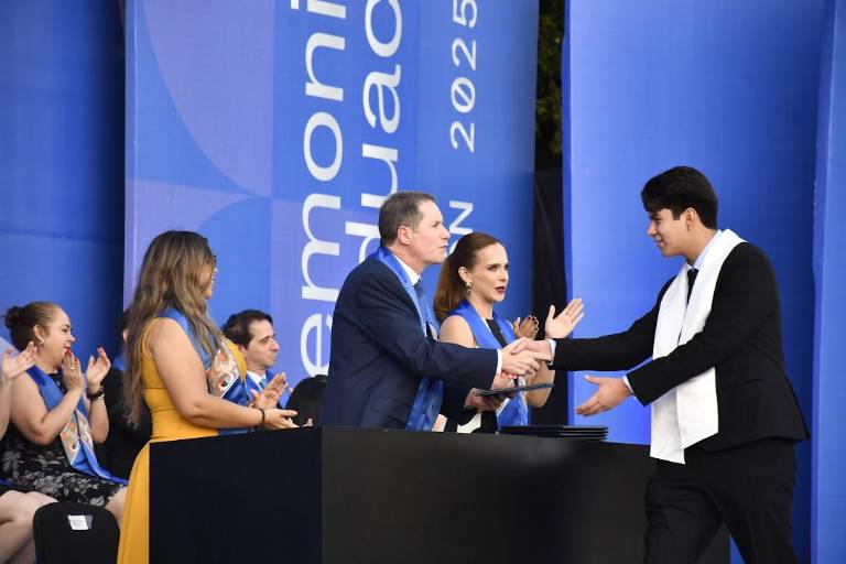 Egresa nueva generación de la Prepa Tec de Monterrey