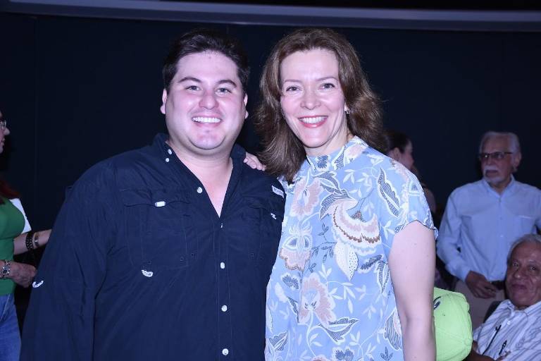 Conversan ciudadanos sobre el futuro de Sinaloa