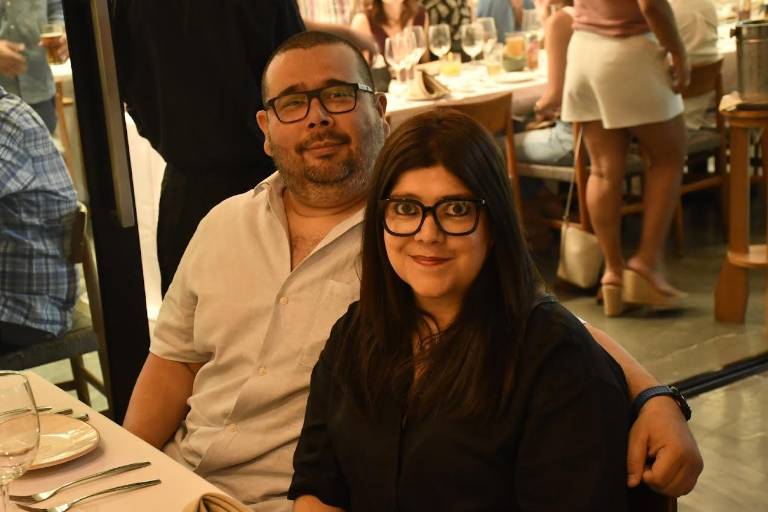 Disfrutan de una parrillada con causa en el Villa Unión, con chefs invitados