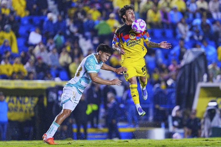 América extiende su dominio ante Santos