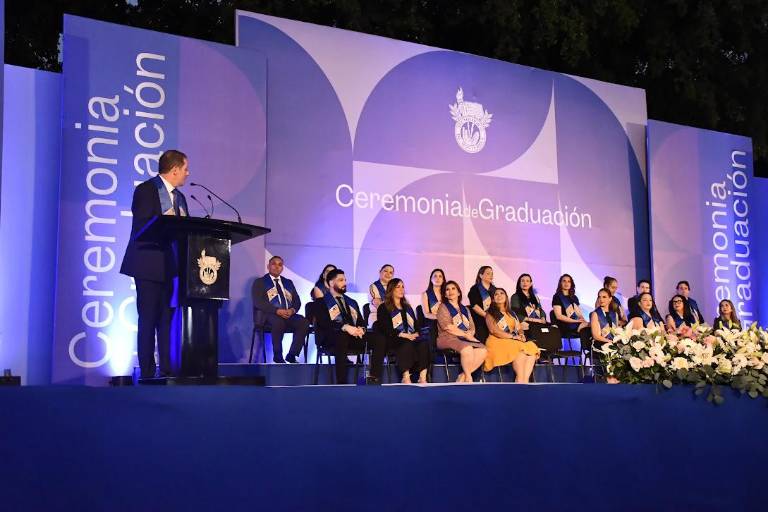 Egresa nueva generación de la Prepa Tec de Monterrey