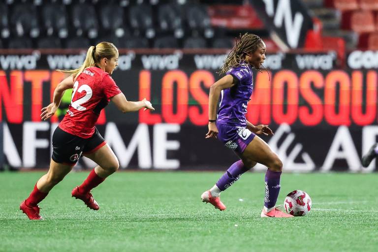 Le arrebatan triunfo a Mazatlán Femenil en la frontera