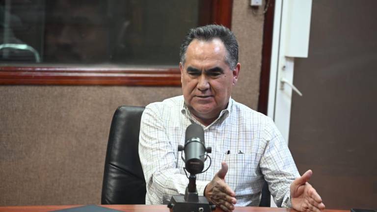 Jesús Madueña reiteró que la UAS trabaja en una reingeniería administrativa para evitar nuevas crisis de pagos.