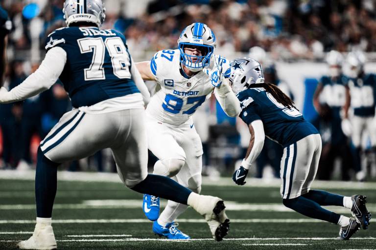 Lions derrotan a Cowboys y mantienen vivas sus aspiraciones de playoffs