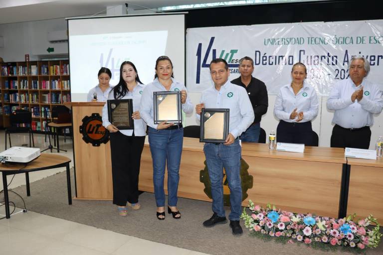 La Universidad Tecnológica de Escuinapa celebra 14 años de su fundación.