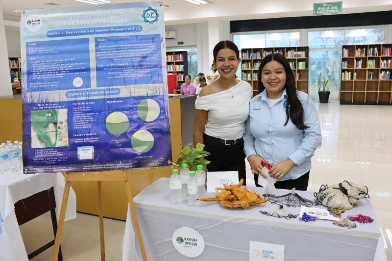 Con la presencia del presidente municipal de Escuinapa, estudiantes de turismo de UTEsc realizan muestra de proyectos de impacto en comunidades de la región