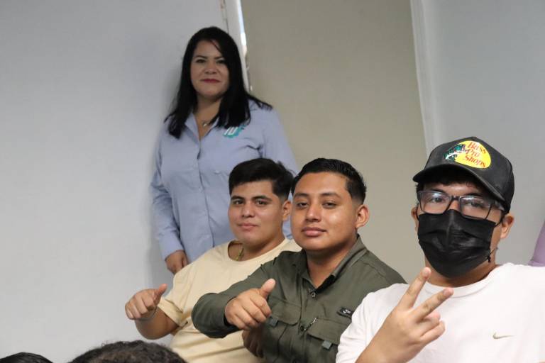 Imparten taller de Lengua de Señas Mexicanas a estudiantes de UTEsc, con apoyo del Ayuntamiento de Escuinapa