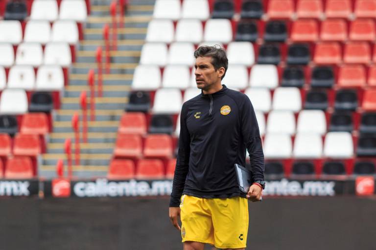 Dorados de Sinaloa cesa a Cirilo Saucedo como director técnico