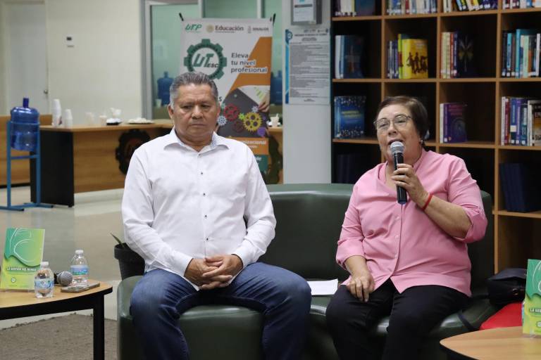 Realiza UTEsc conversatorio sobre la baja floración del mango en el Sur de Sinaloa