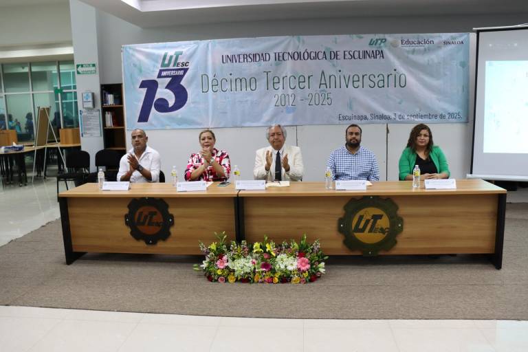 UTEsc celebra su aniversario número trece