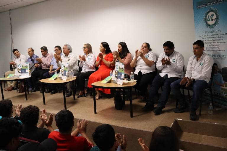 Realiza UTEsc encuentro de integrantes del Sistema Nacional de Investigadoras e Investigadores
