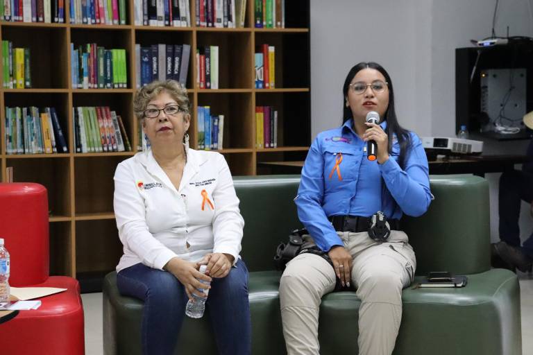 Red Escuinapense por la Salud presenta en UTEsc panel sobre violencia de género y consumo de sustancias