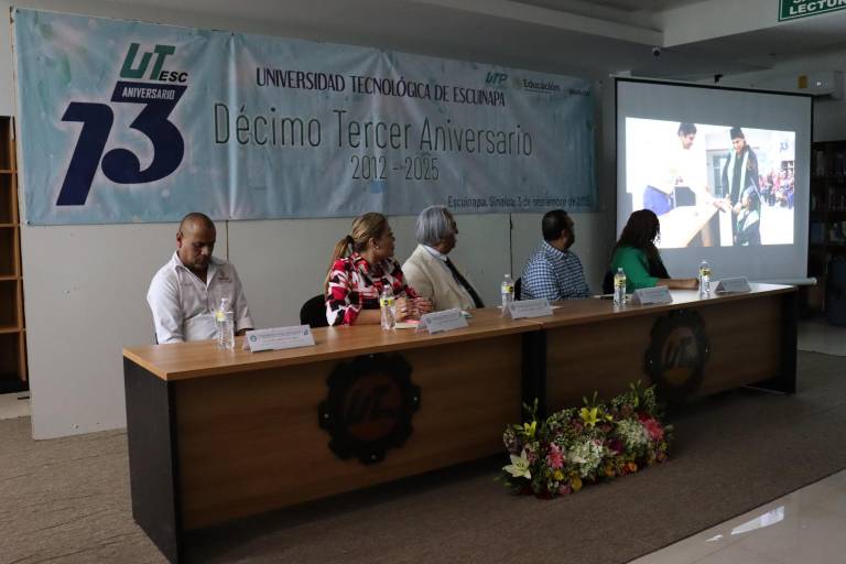 UTEsc celebra su aniversario número trece