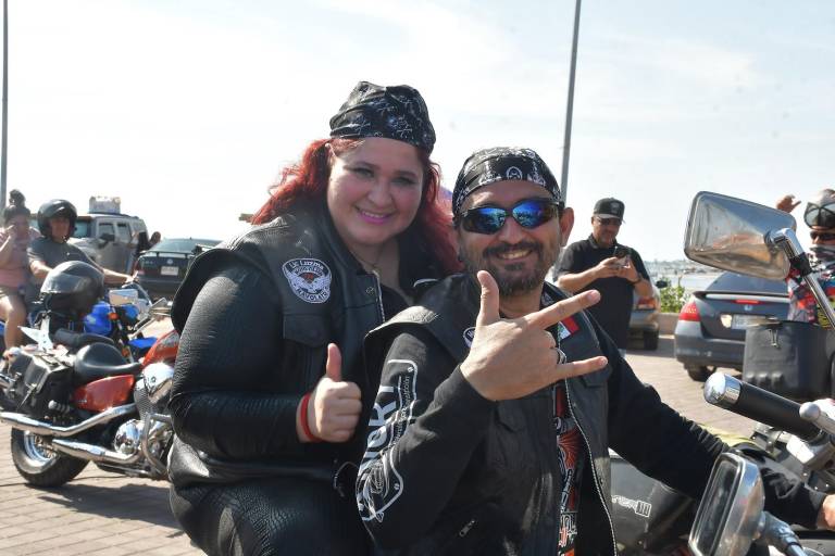 Recibe Altata a más de 200 bikers durante su carnaval