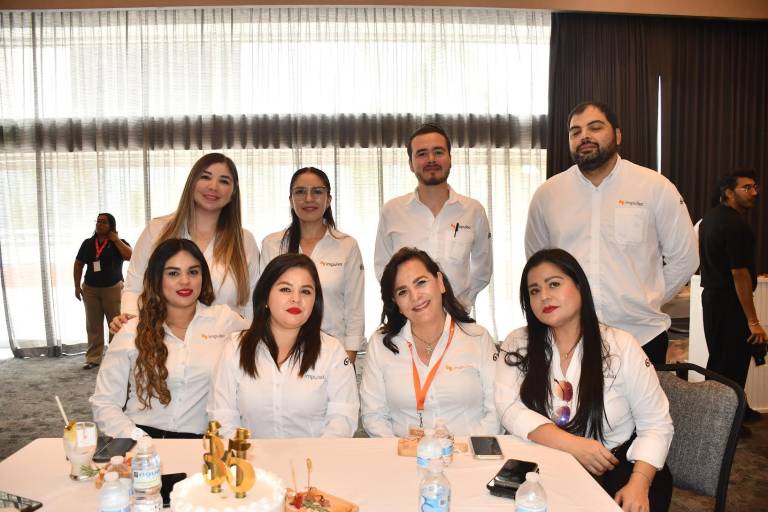 Celebra Impulsa Inmuebles 35 años de existencia