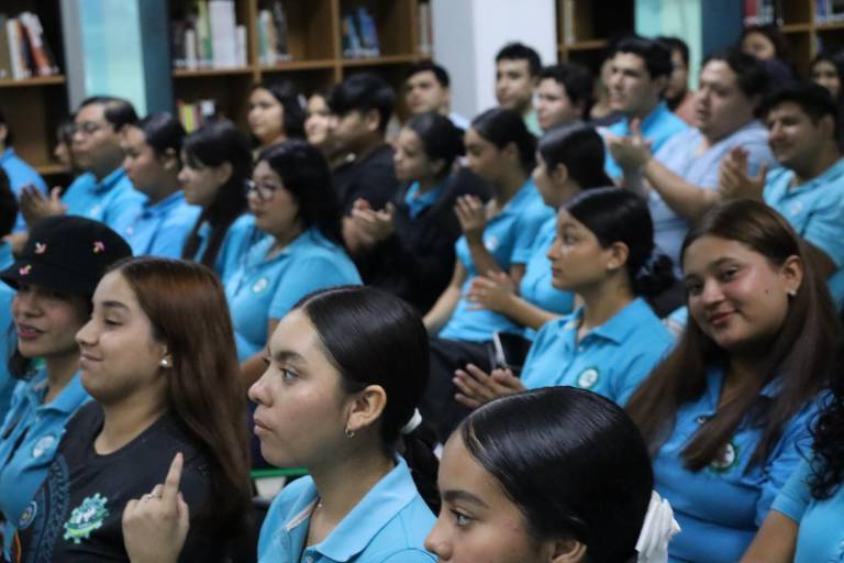 UTEsc celebra su aniversario número trece