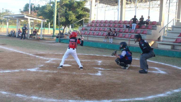 Culmina selectivo de beisbol en la Unidad Deportiva Benito Juárez