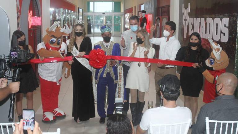 Inaugura Venados el Paseo de la Fama, en Plaza Acaya