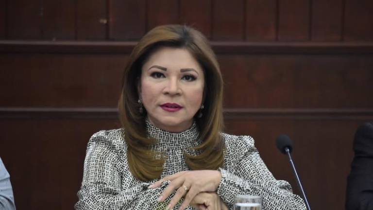 Gloria Himelda Félix Niebla informó que la escuela no había reportado problemas de infraestructura y que inició el ciclo escolar operando con normalidad.