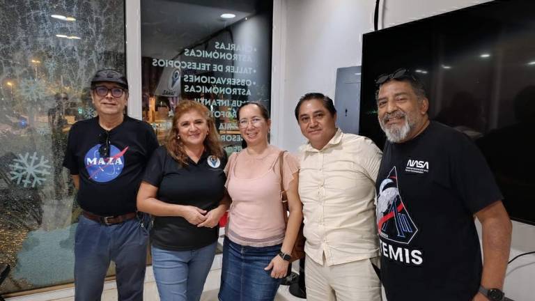 Álvaro Hernández, Aida Gross, Nahayeli González, Ricardo Salvador y Rufino Domínguez
