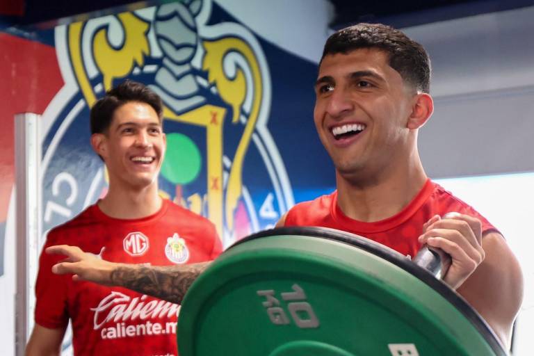 Chivas buscará aprovechar su visita al Puebla para seguir en mejoría en el Apertura 2025